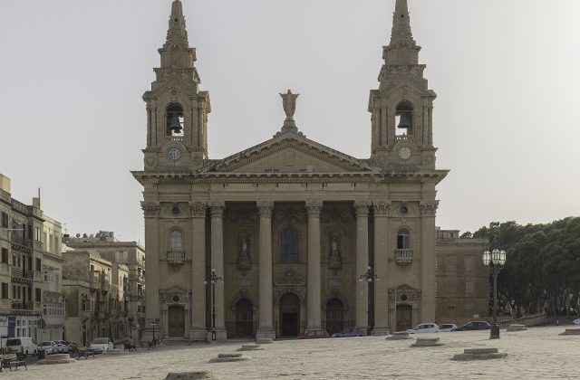 L’église Saint-Publius à Floriana, à Malte